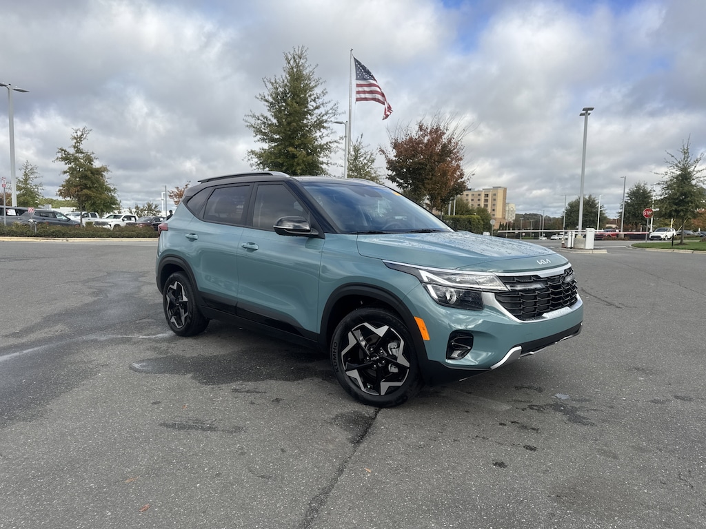 Used 2025 Kia Seltos S SUV