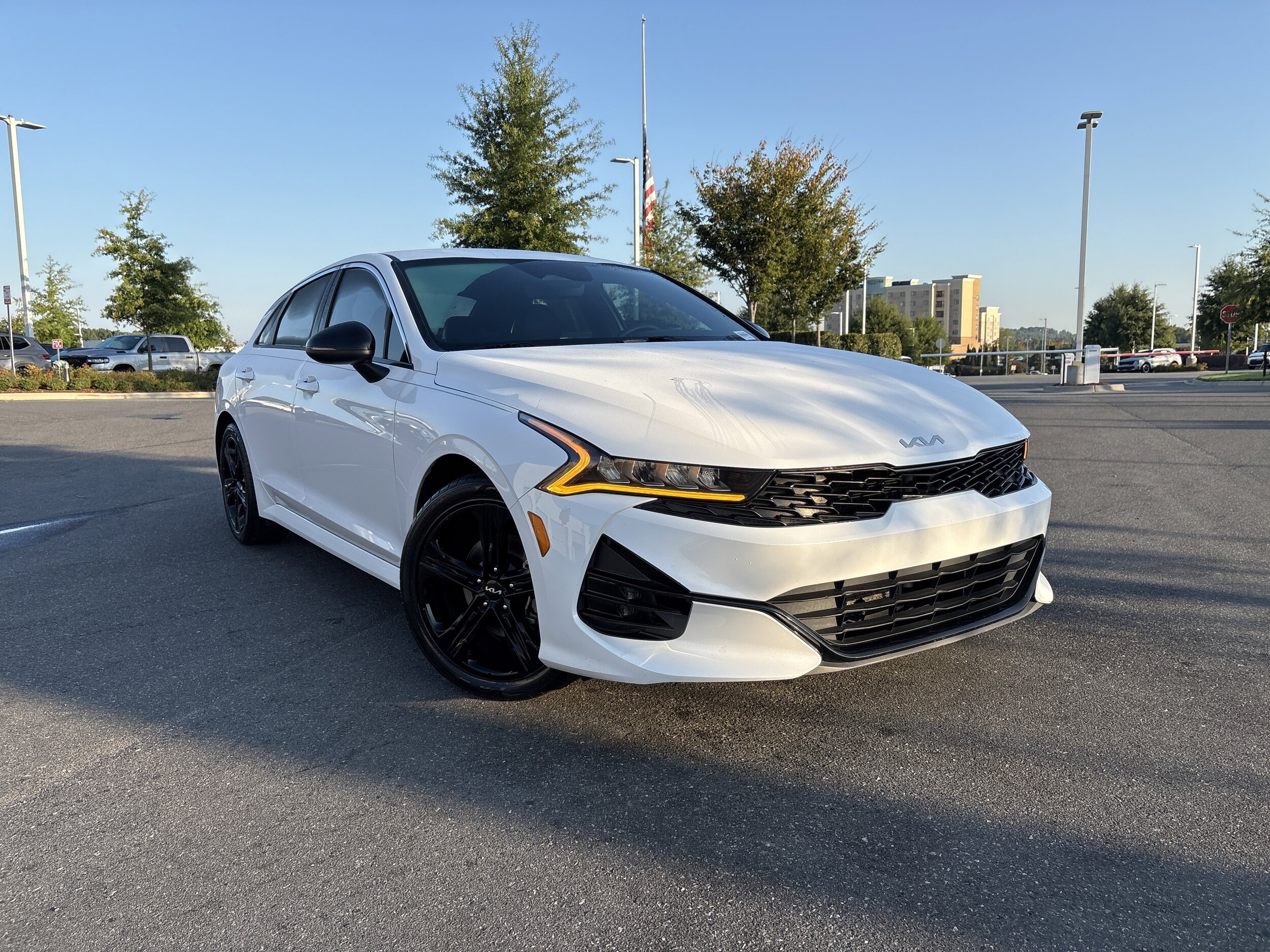 2022 Kia K5 GT-Line photo 2
