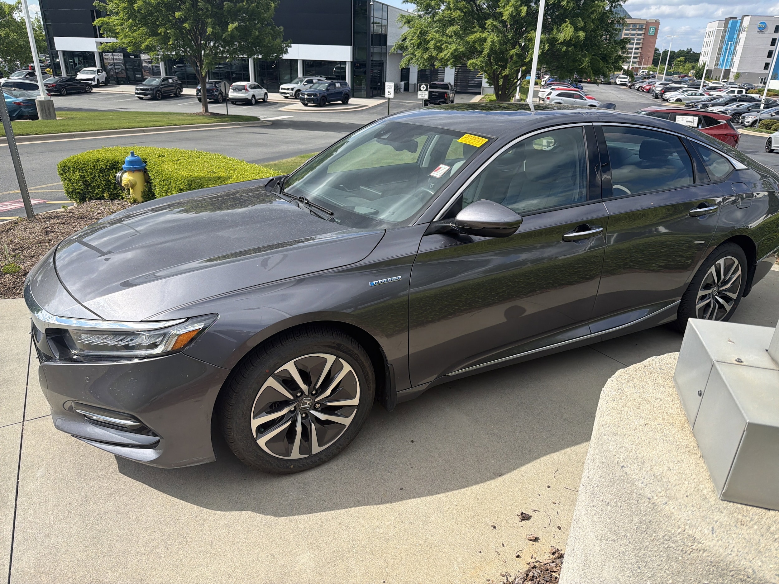 2018 Honda Accord Hybrid Touring photo 4