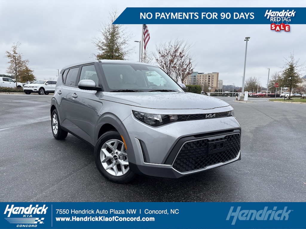 Certified 2025 Kia Soul LX Hatchback