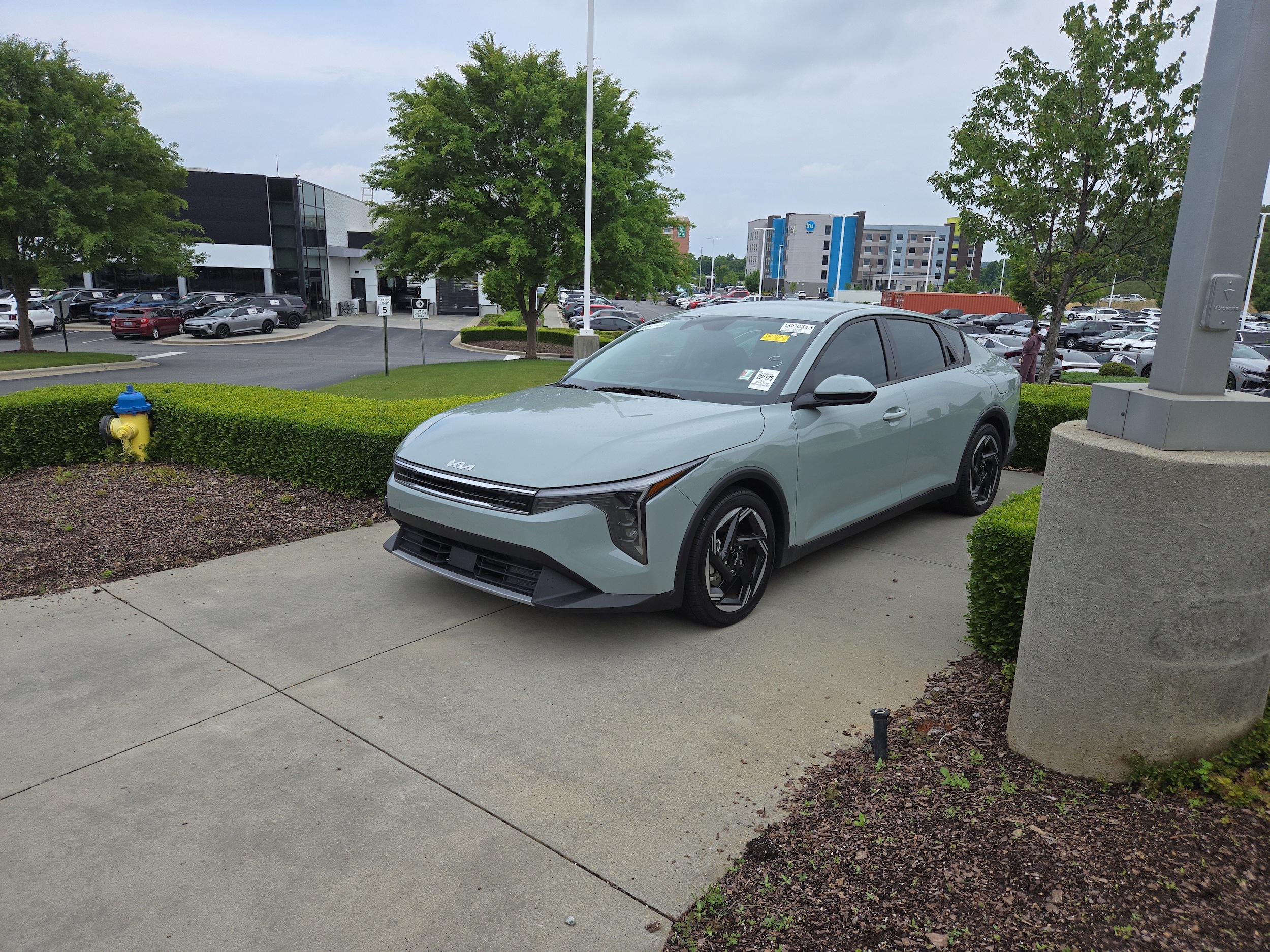 2025 Kia K4 EX photo 4