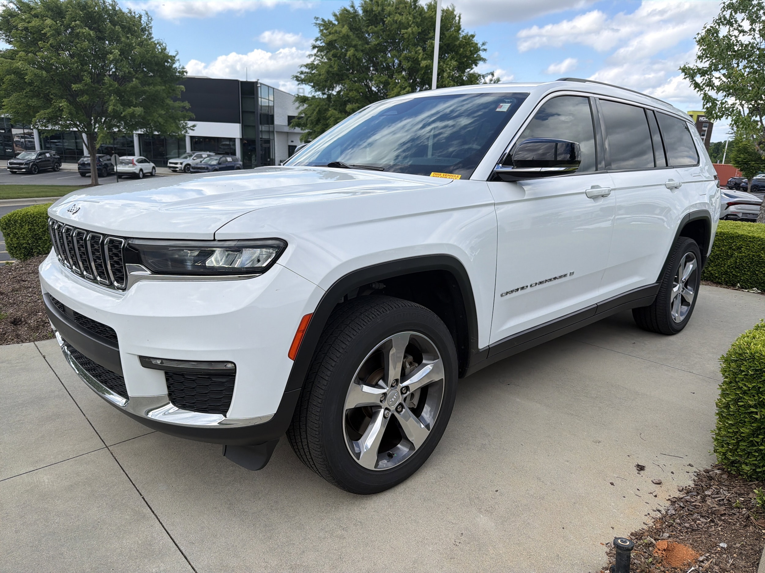 2021 Jeep Grand Cherokee L Limited photo 4