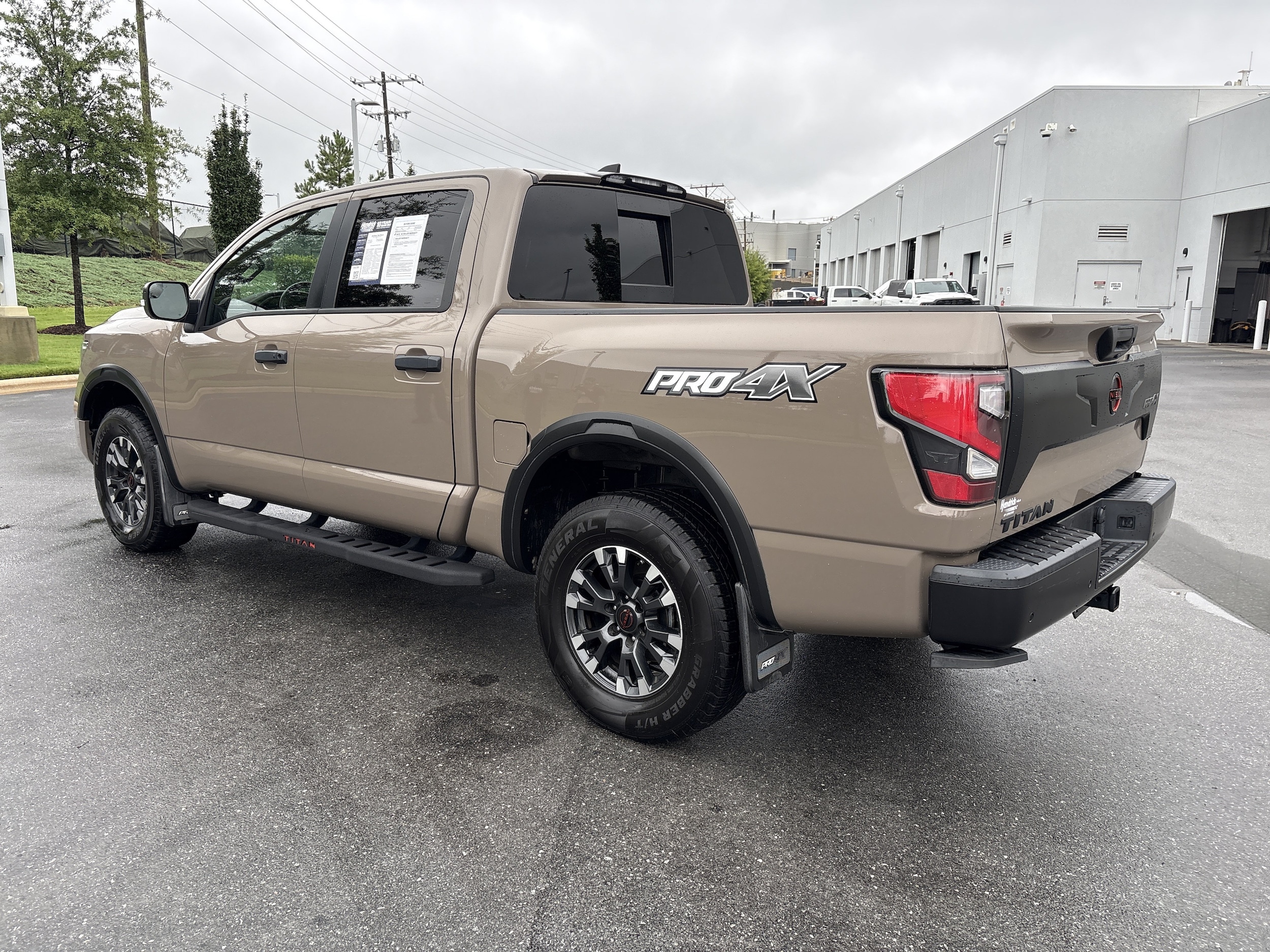 2024 Nissan Titan PRO-4X