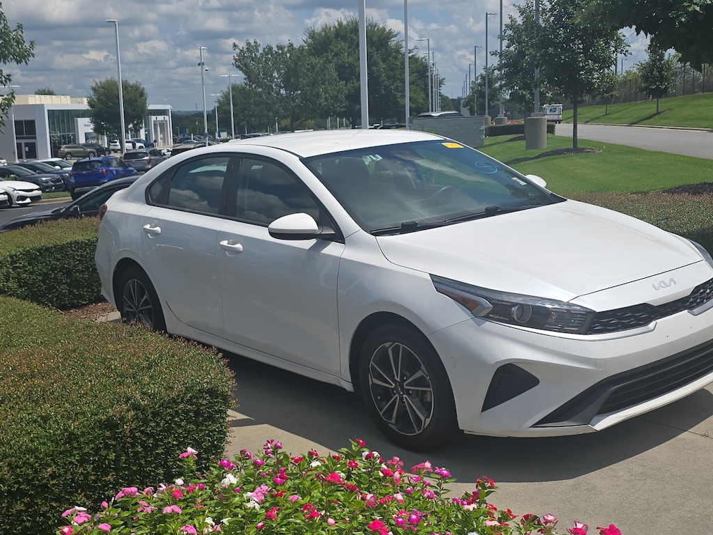 Certified 2022 Kia Forte LXS Sedan