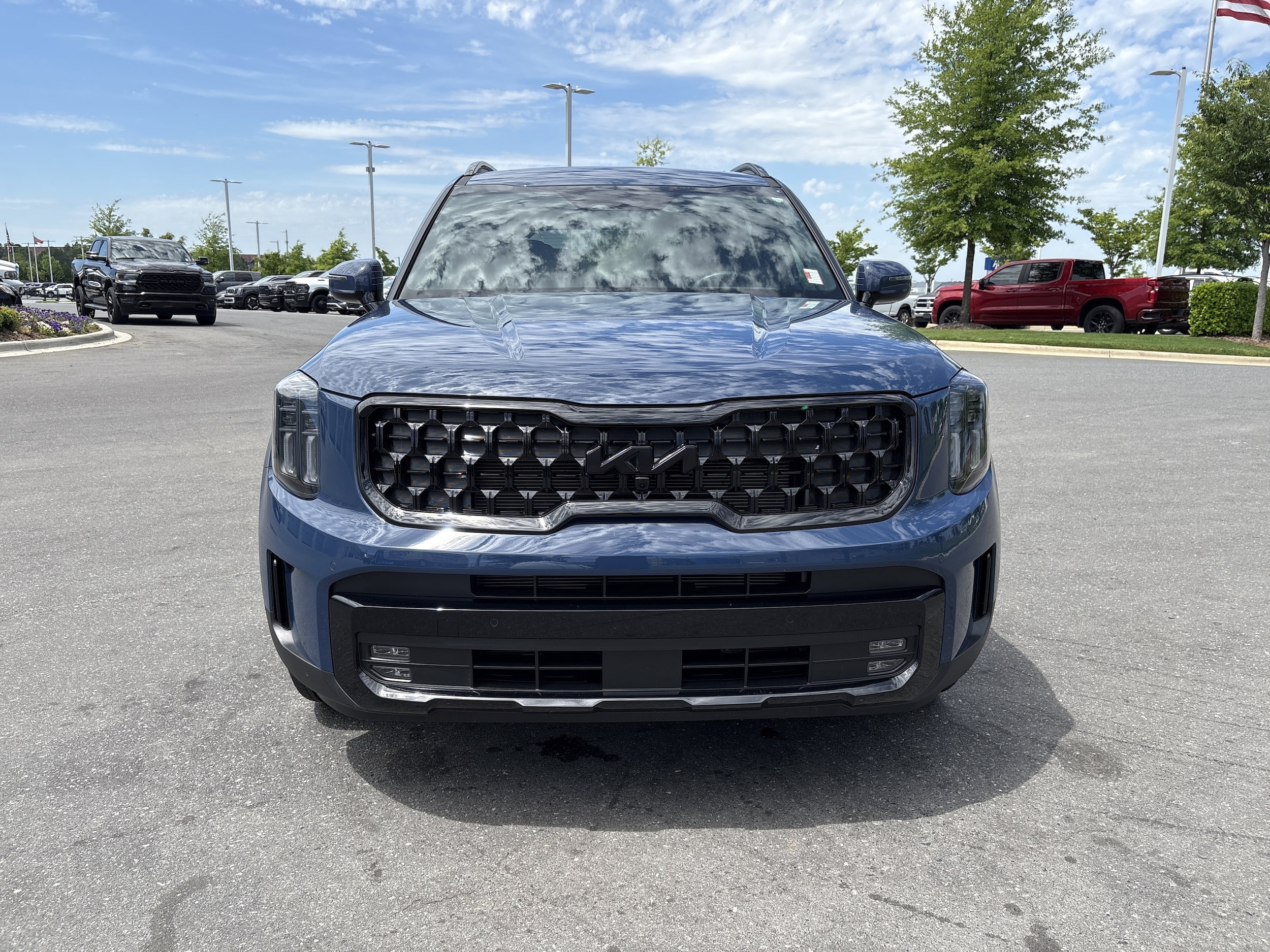 2025 Kia Telluride SX X-Line photo 2
