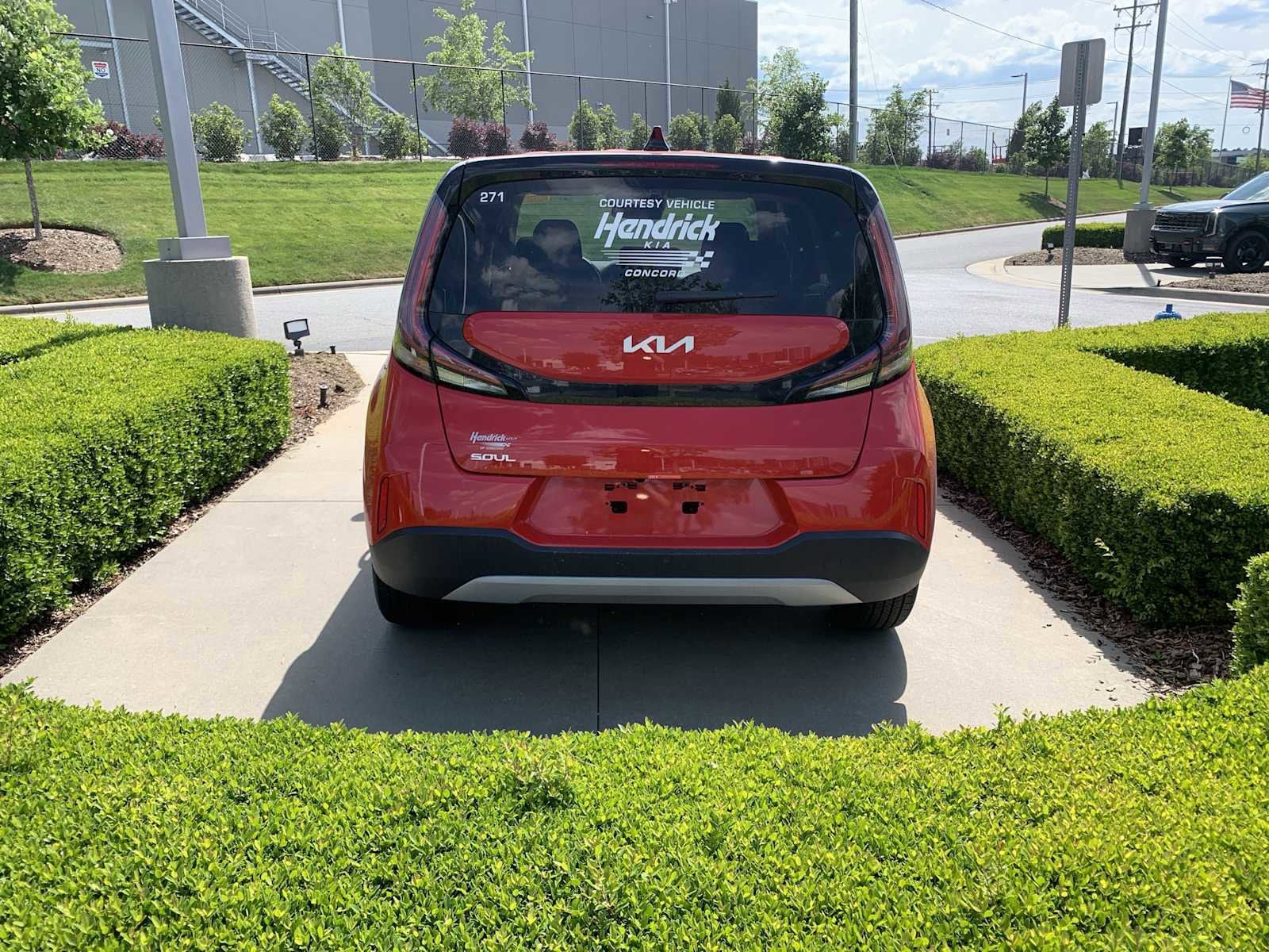 2025 Kia Soul LX photo 2