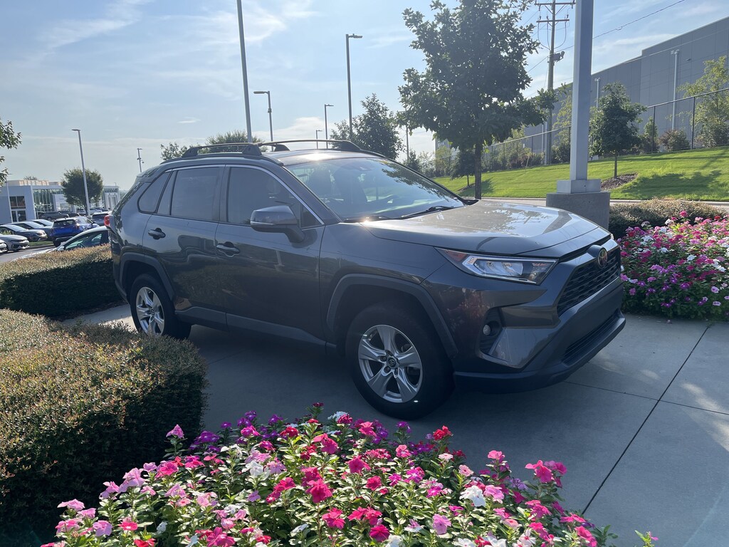 Used 2020 Toyota RAV4 XLE SUV