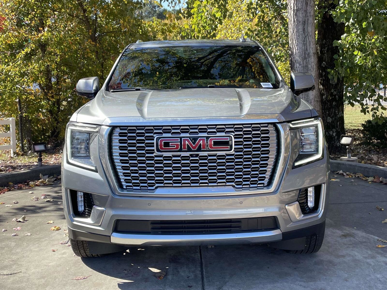 2024 Gmc Yukon Denali photo 2