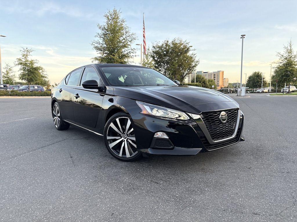Used 2020 Nissan Altima 2.5 SR Sedan