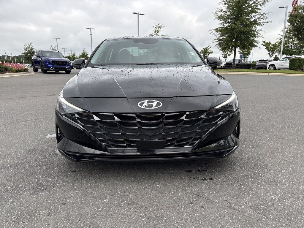 Used 2023 Hyundai Elantra Hybrid Limited Sedan
