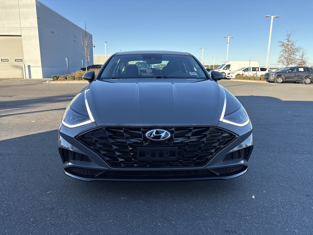 Used 2023 Hyundai Sonata SEL Sedan
