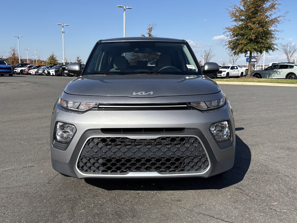 Certified 2022 Kia Soul LX Hatchback