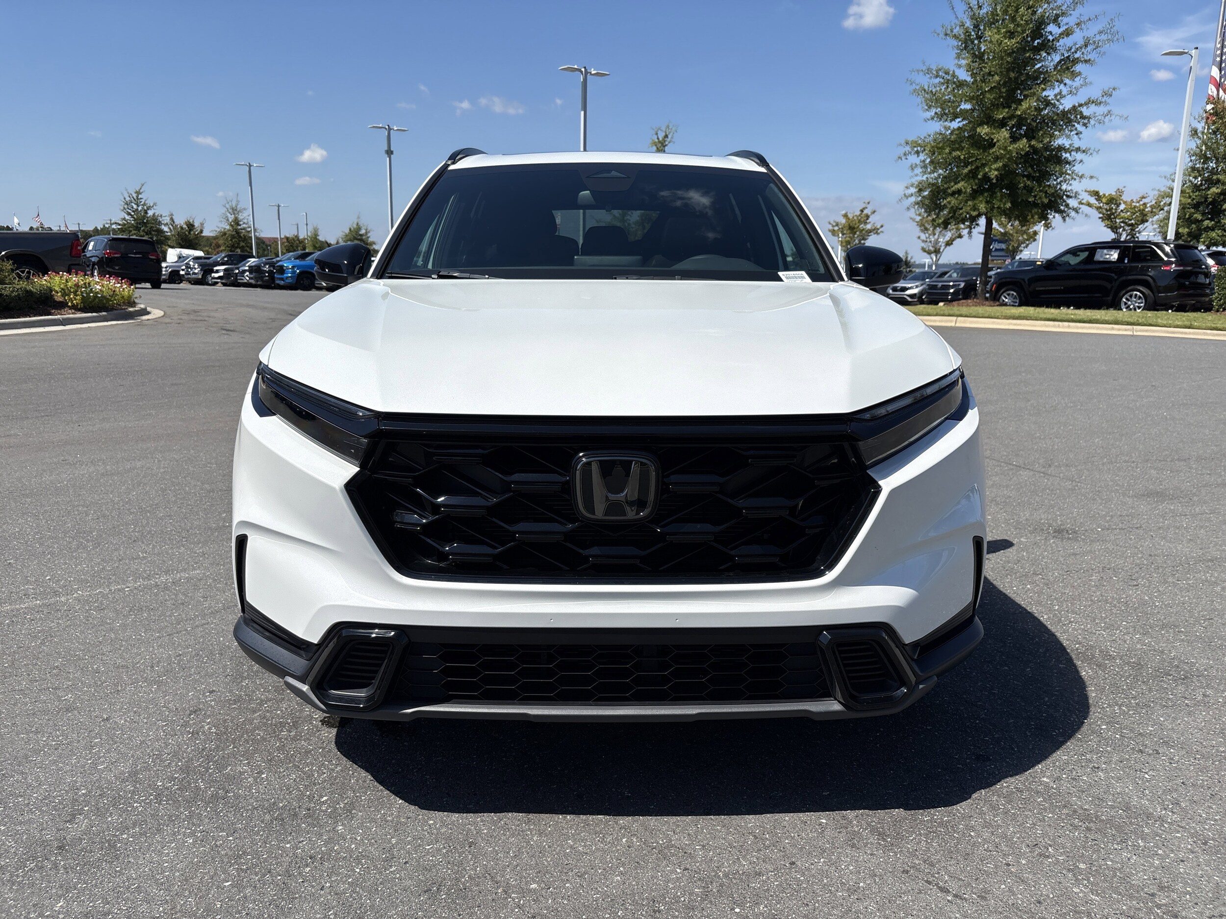 2023 Honda CR-V Hybrid Sport photo 3