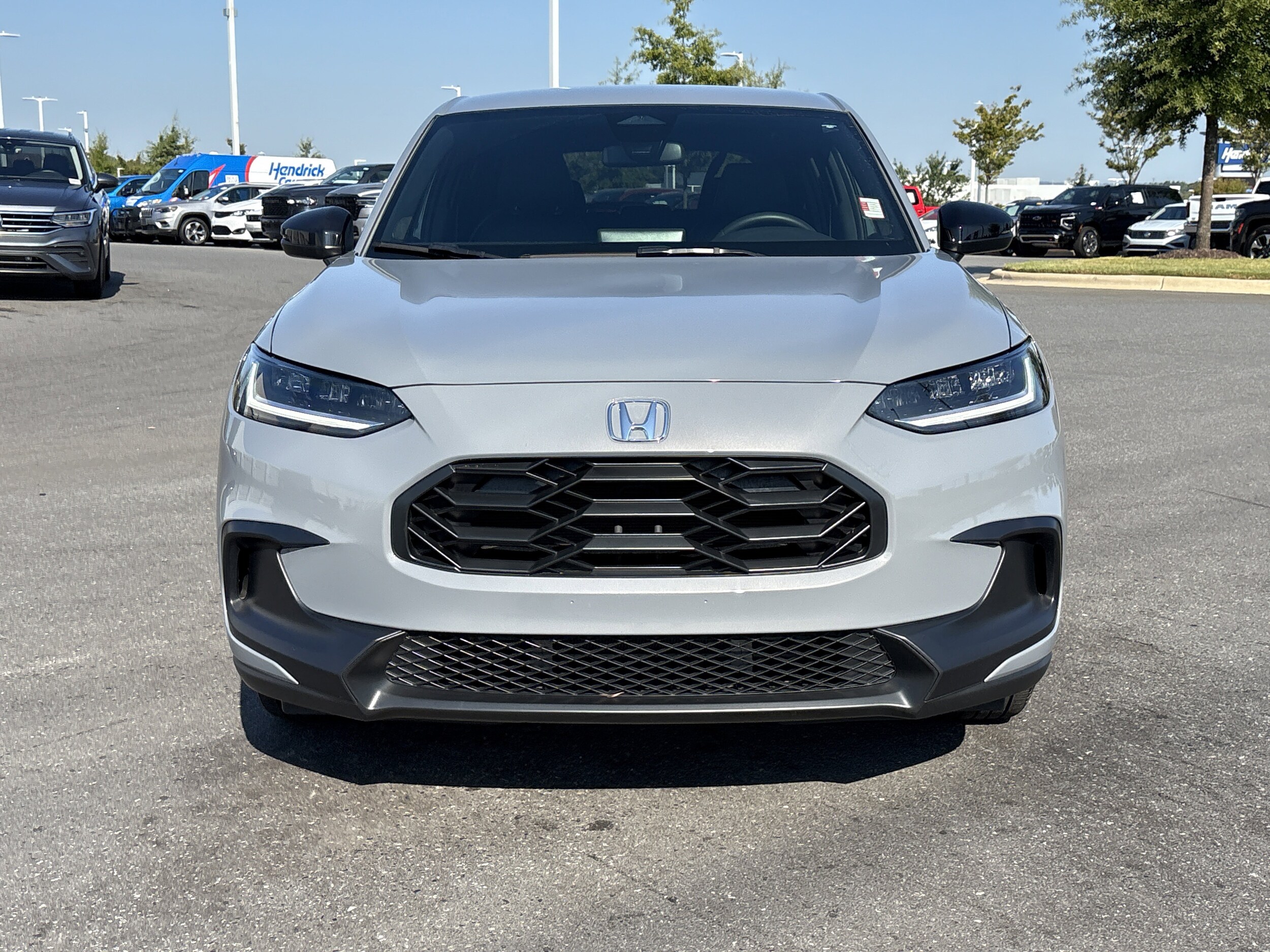 2025 Honda HR-V Sport photo 2