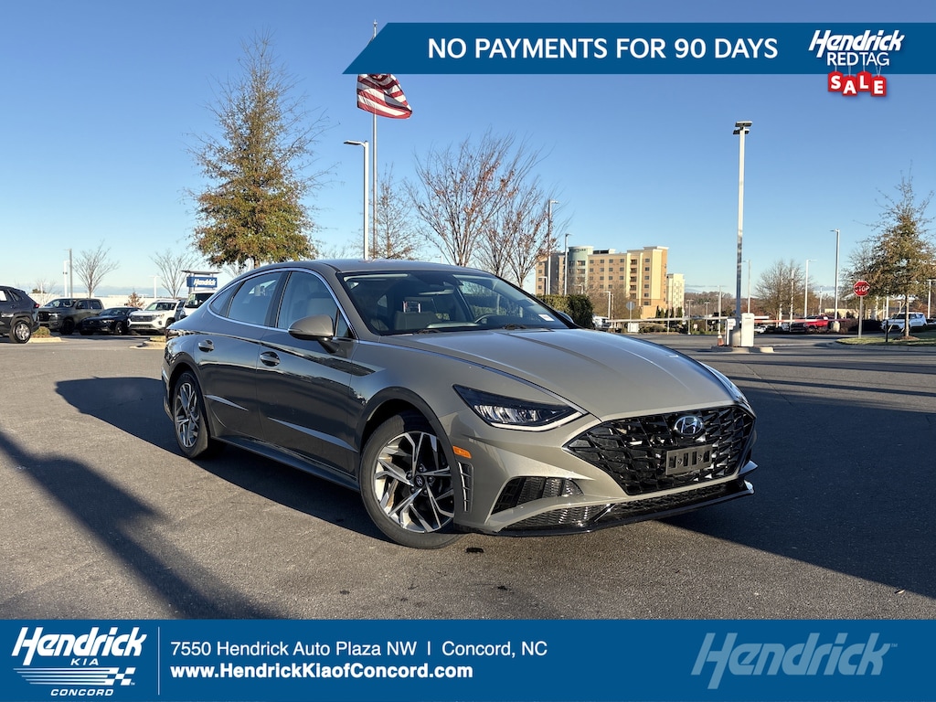 Used 2023 Hyundai Sonata SEL Sedan