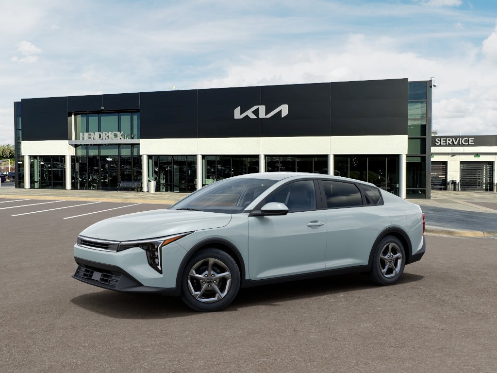 2026 Kia K4 LXS