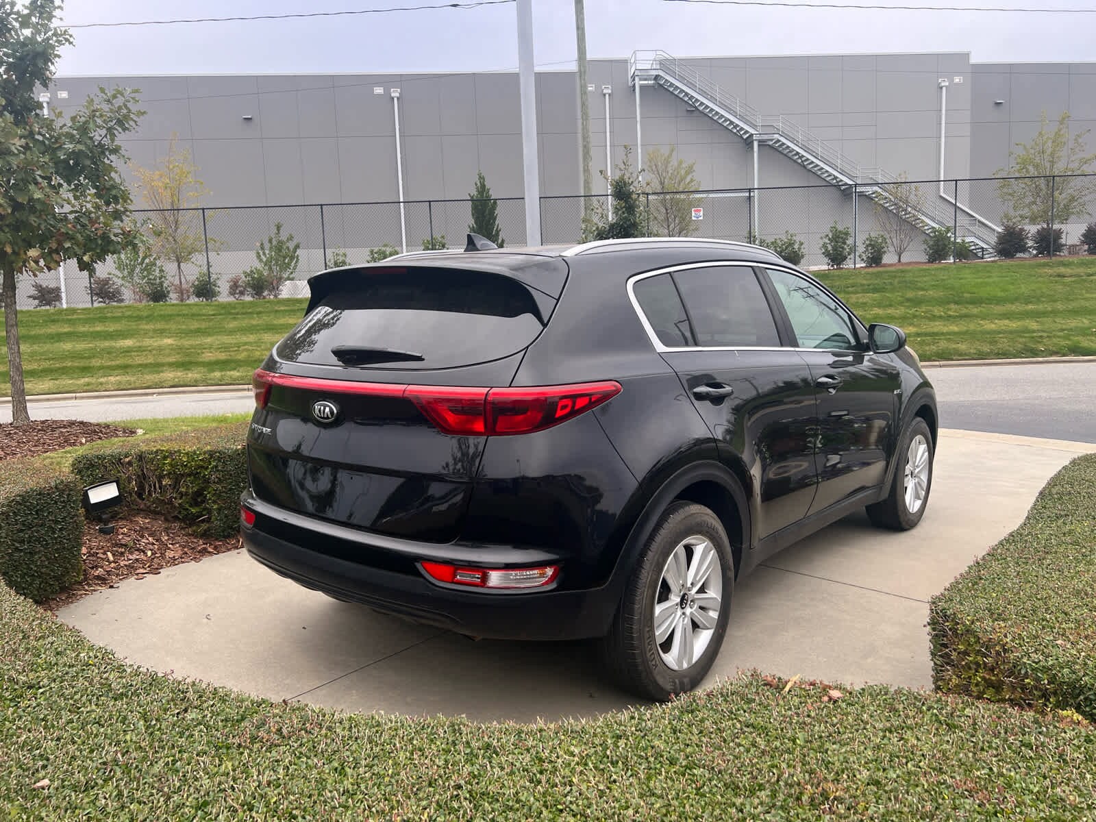 2017 Kia Sportage LX photo 2