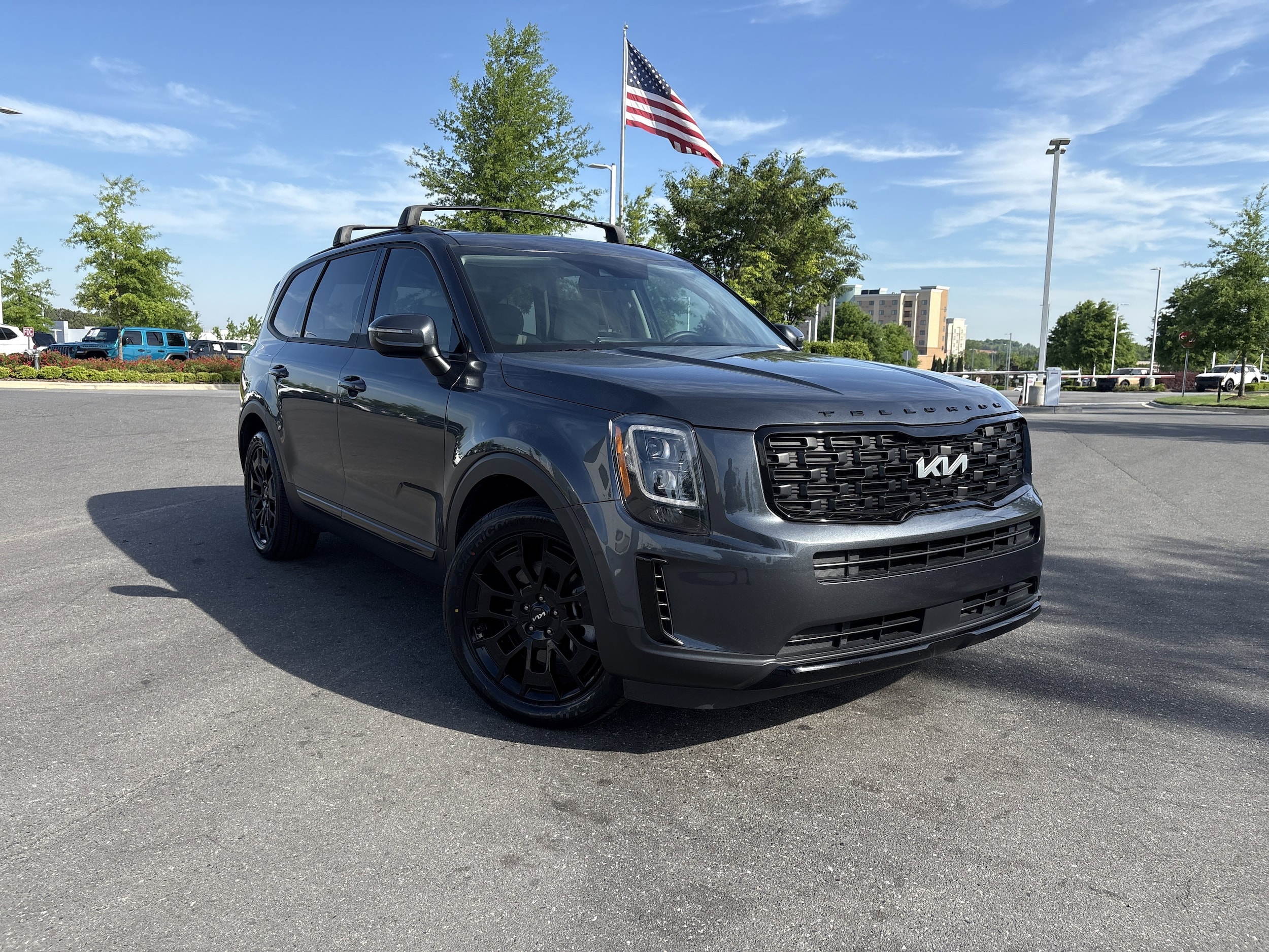 2022 Kia Telluride EX photo 2