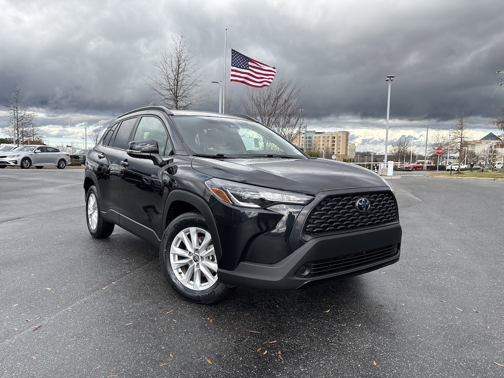 Used 2022 Toyota Corolla Cross LE SUV