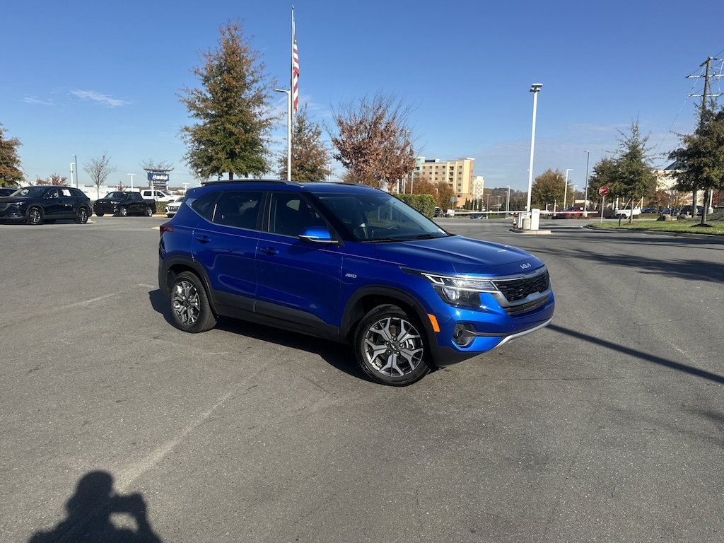 Certified 2023 Kia Seltos EX SUV
