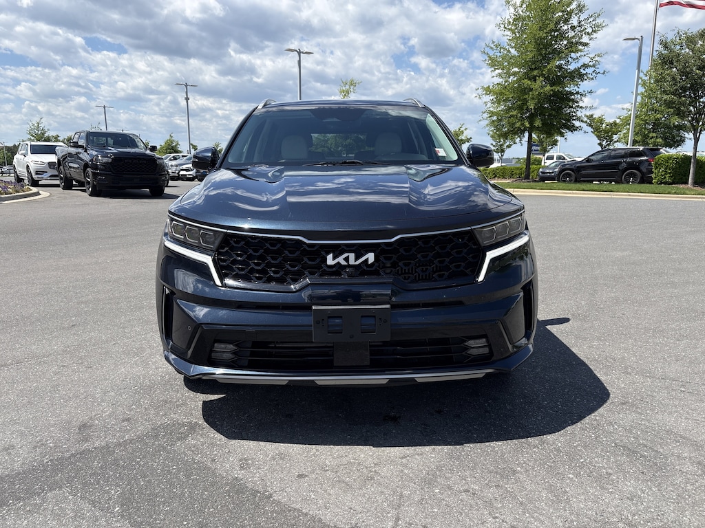 Certified 2022 Kia Sorento Plug-In Hybrid SX Prestige SUV