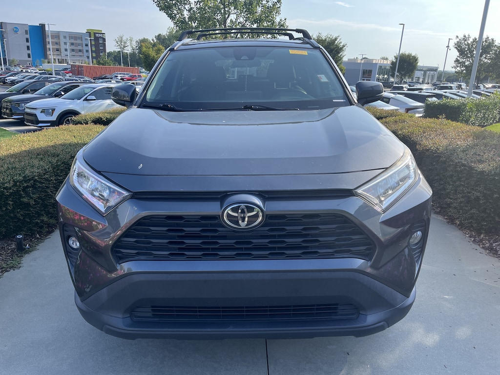 Used 2020 Toyota RAV4 XLE SUV