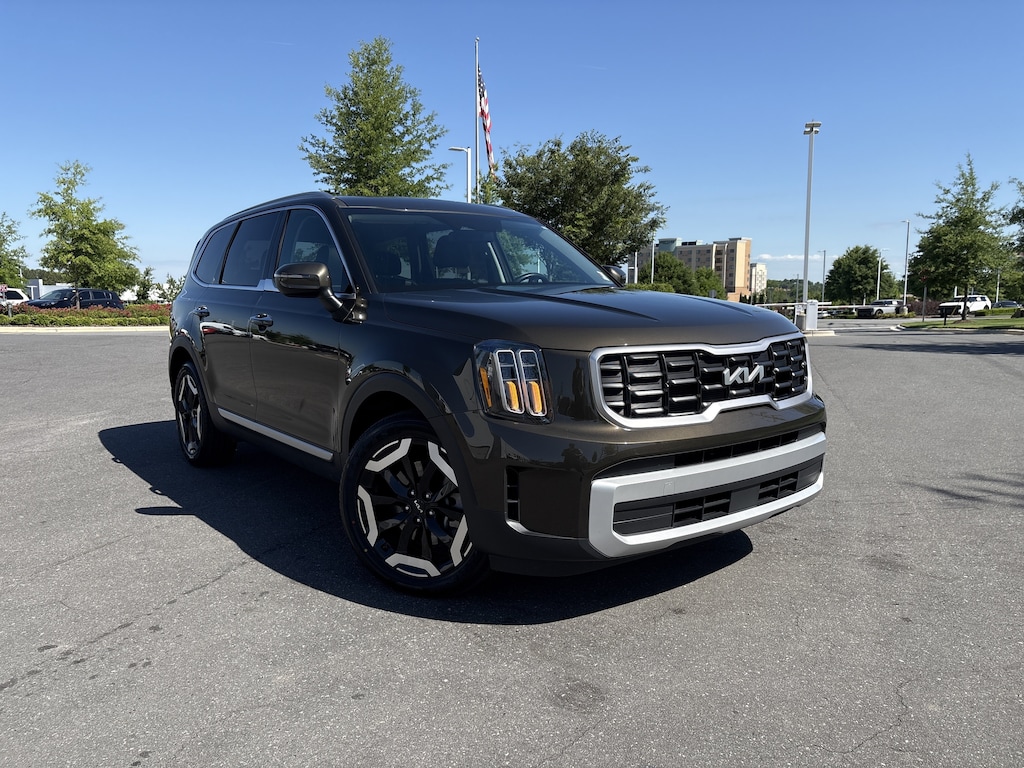 Certified 2024 Kia Telluride S SUV