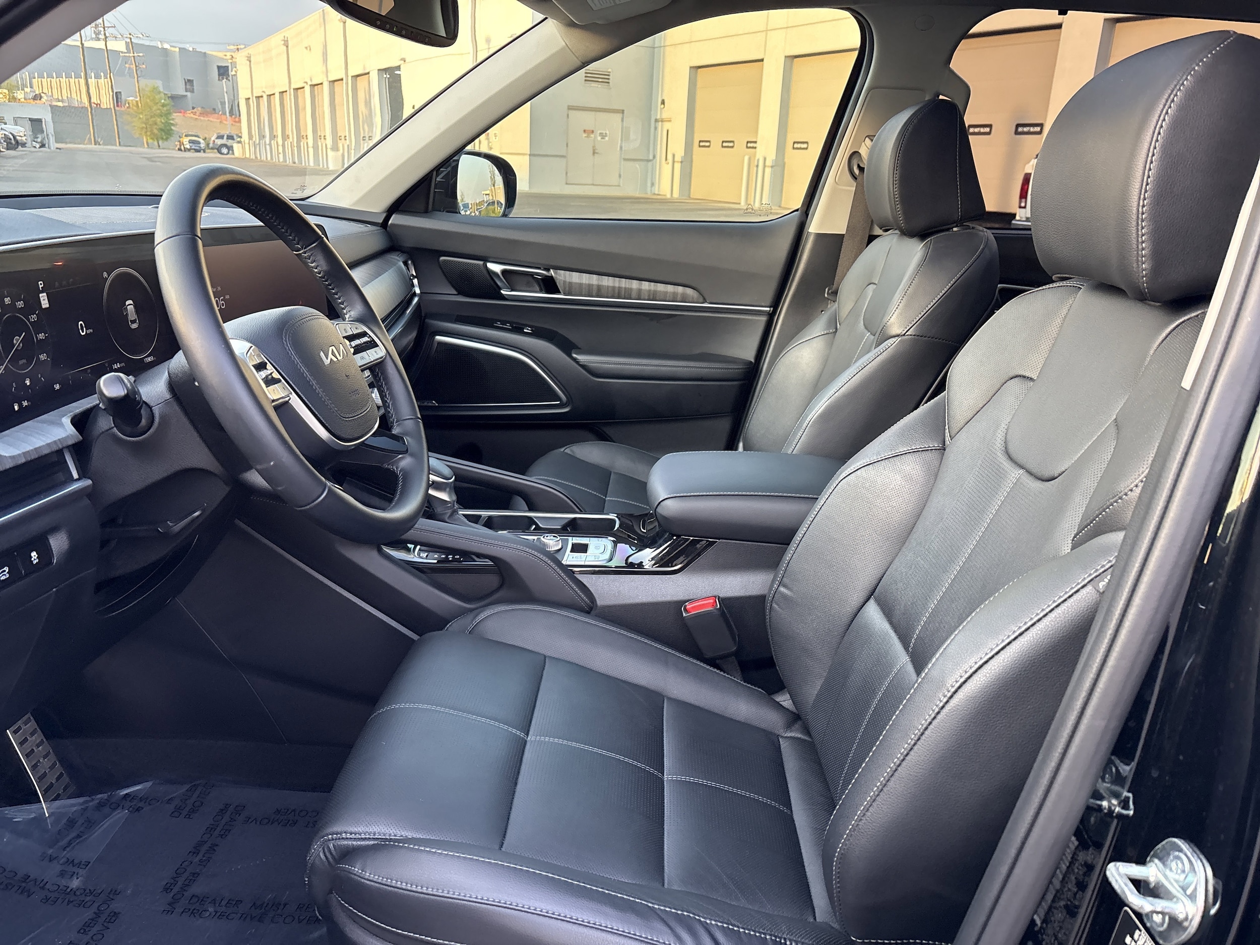 2024 Kia Telluride SX photo 2