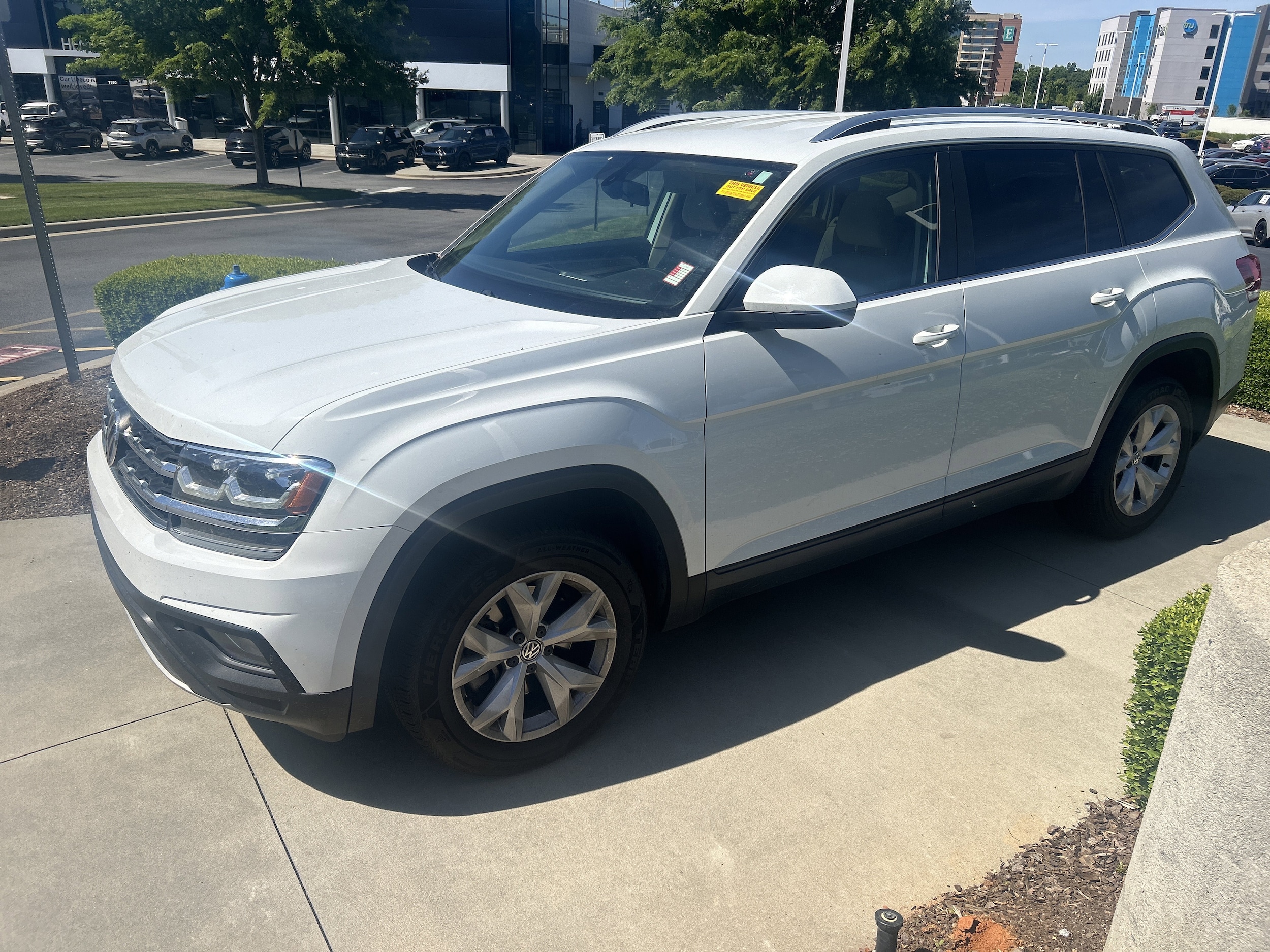 2019 Volkswagen Atlas 3.6L V6 SE w/Technology photo 5