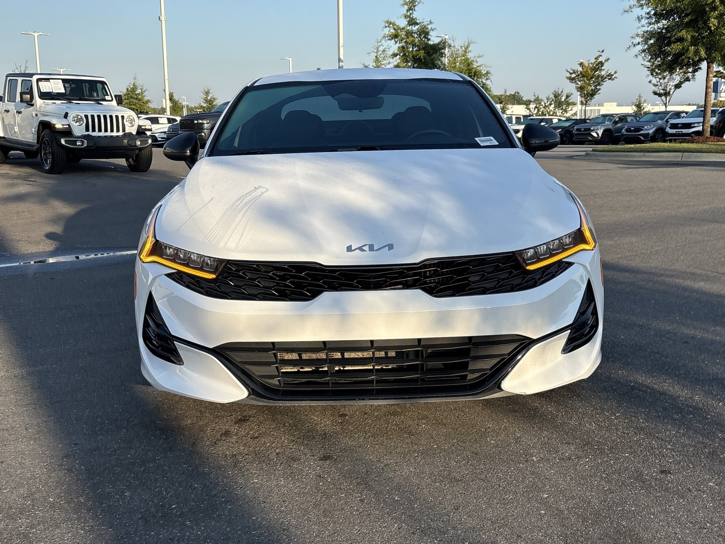 2022 Kia K5 GT-Line photo 3
