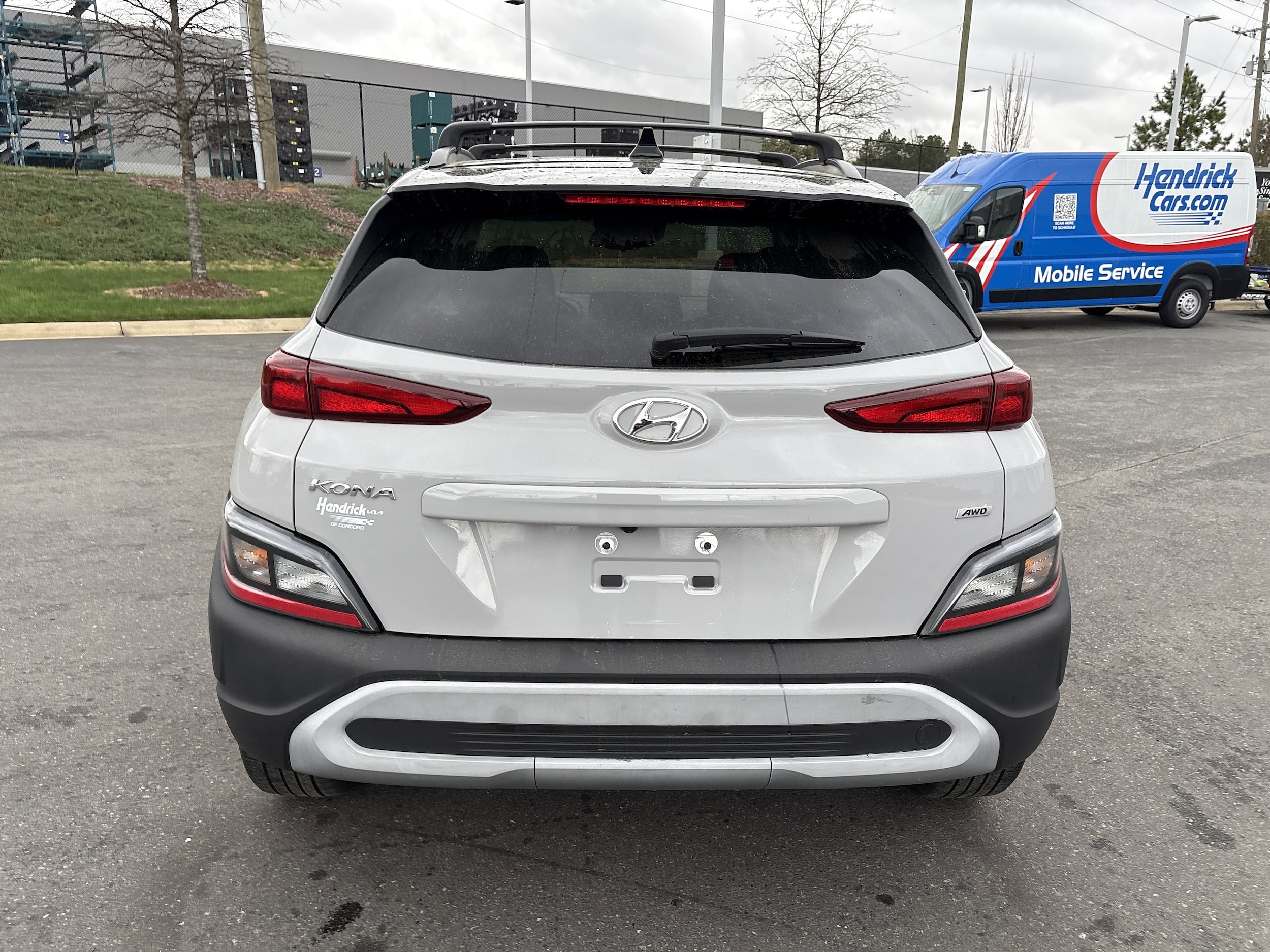 2023 Hyundai Kona SEL photo 3