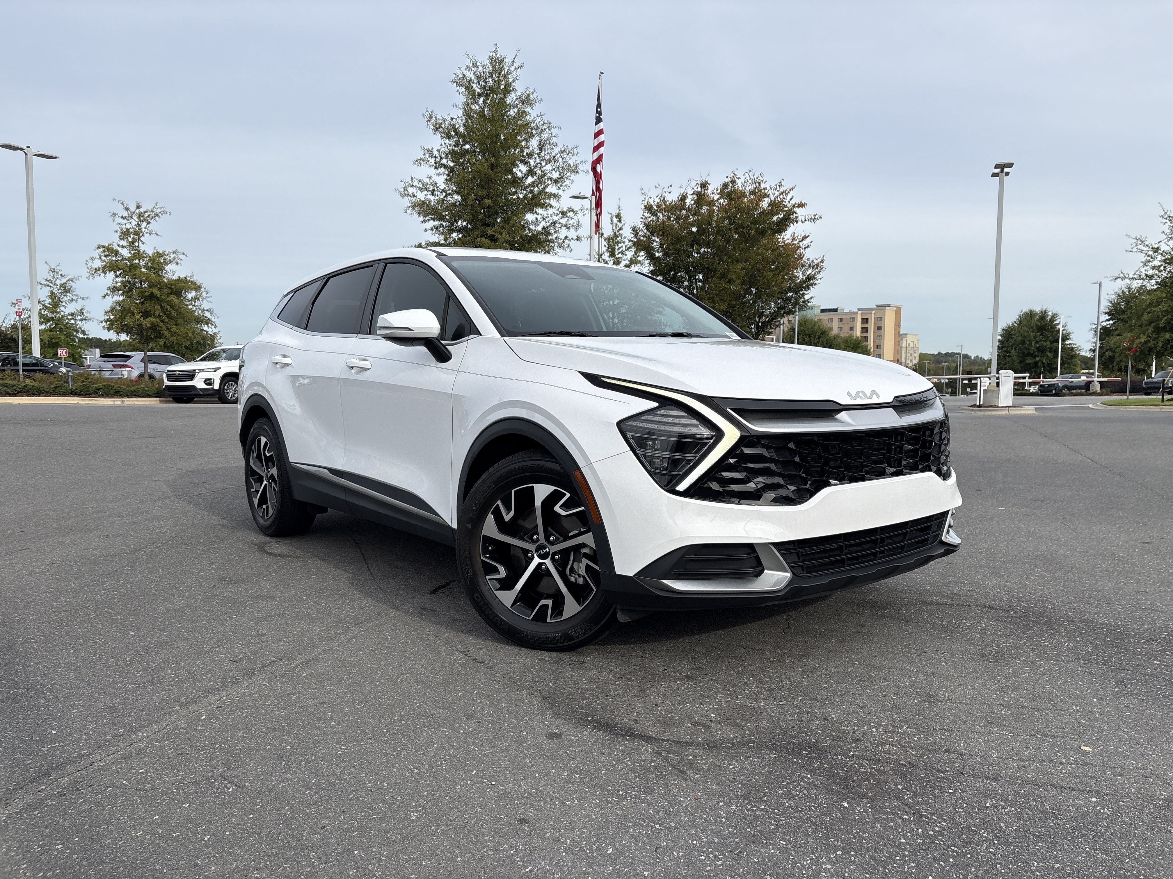 2024 Kia Sportage EX SUV