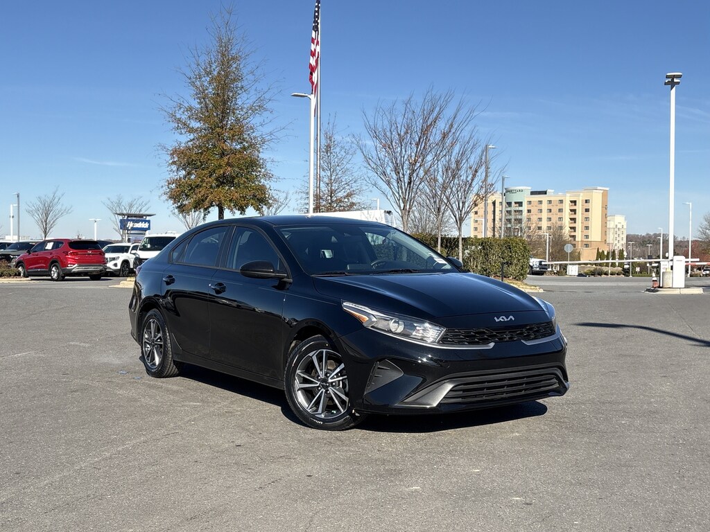 Certified 2023 Kia Forte LXS Sedan
