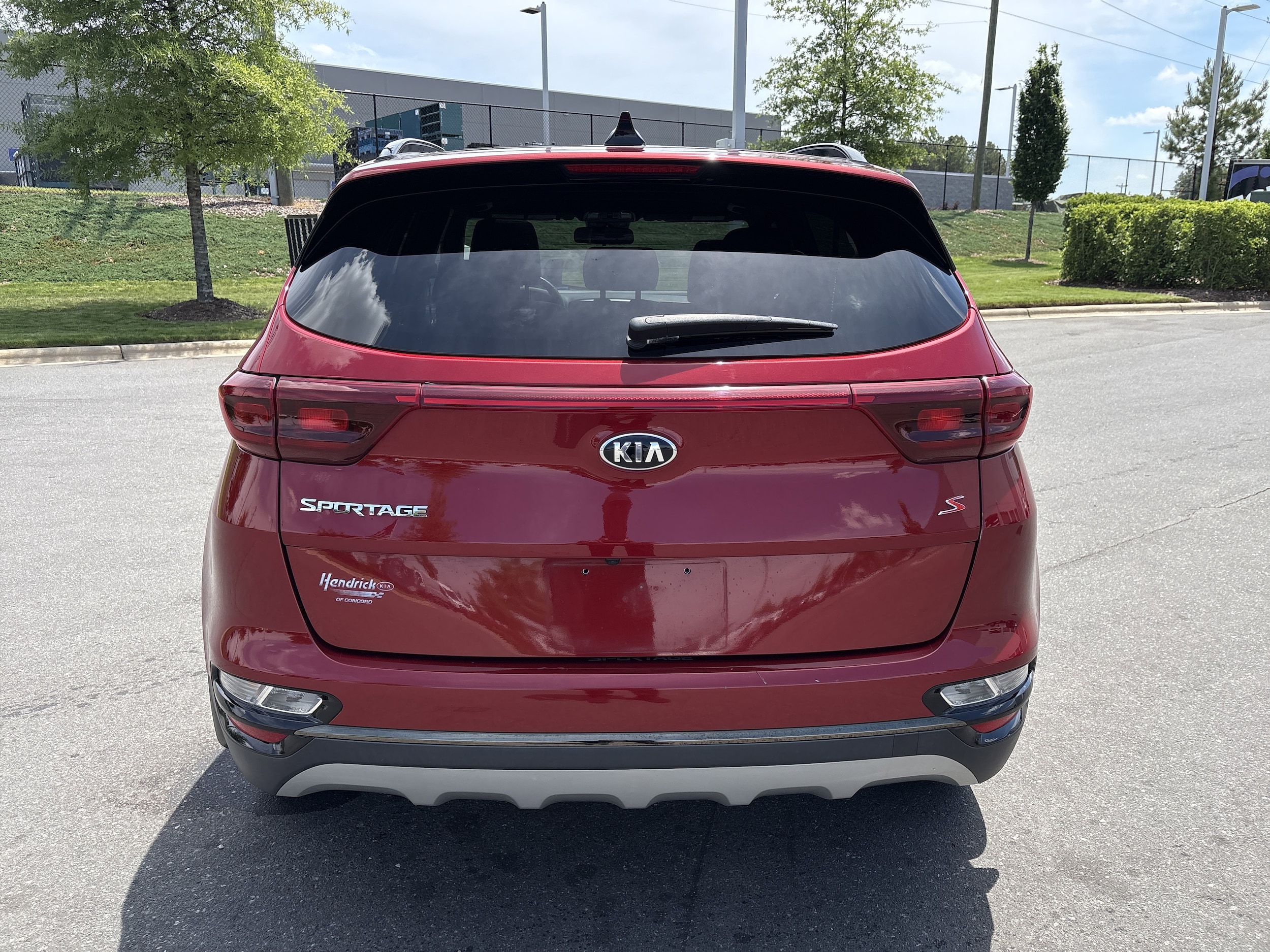 2020 Kia Sportage S photo 2