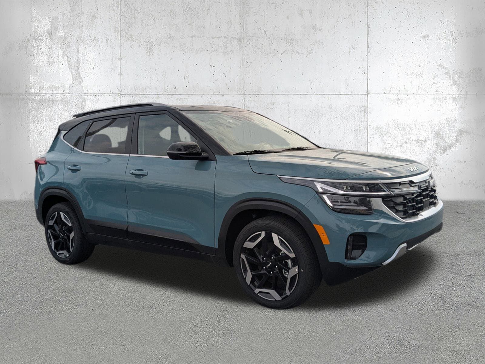 2026 Kia Seltos SX's photo