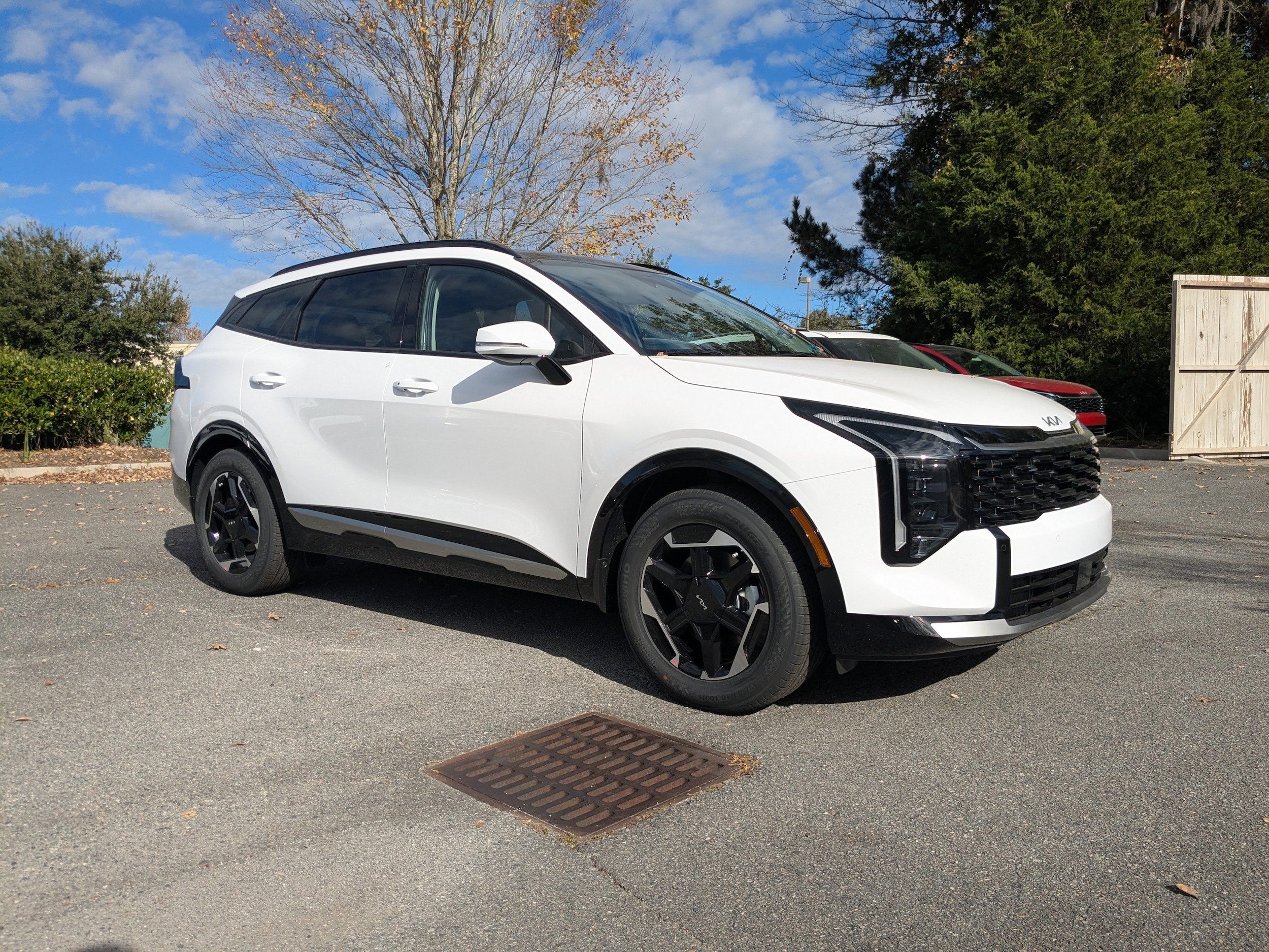 2026 Kia Sportage SX's photo