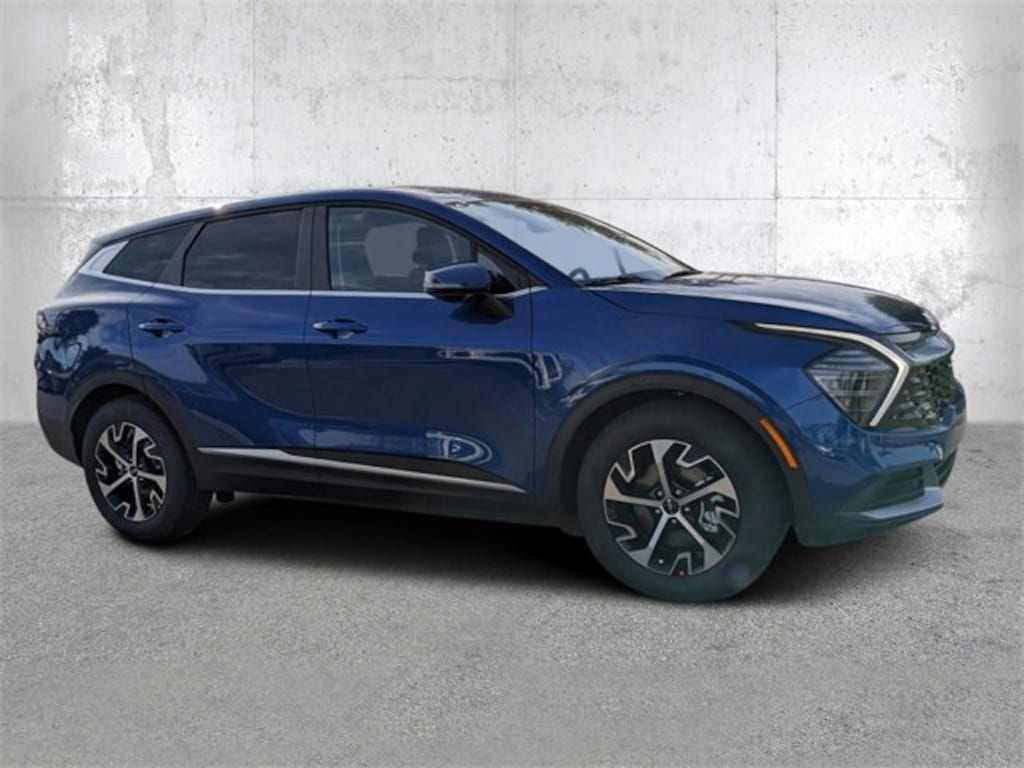 Certified 2025 Kia Sportage EX SUV