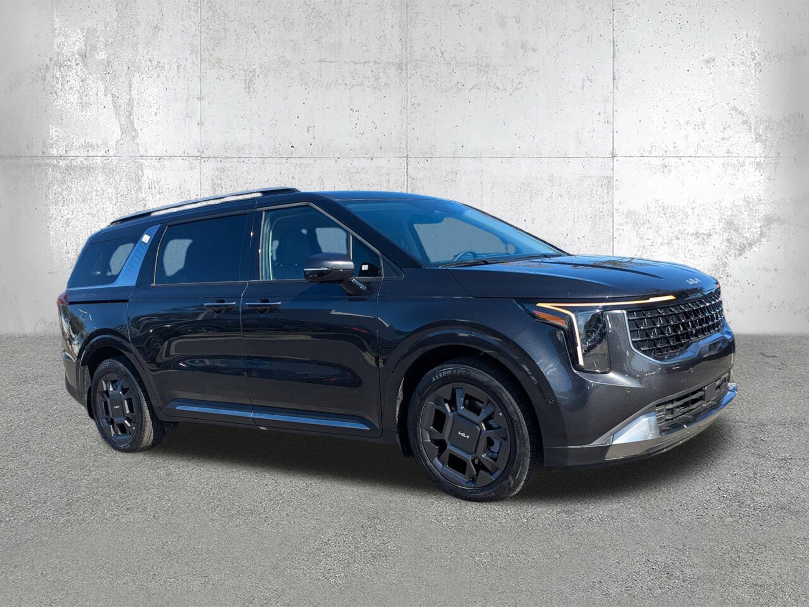 2026 Kia Carnival SX's photo