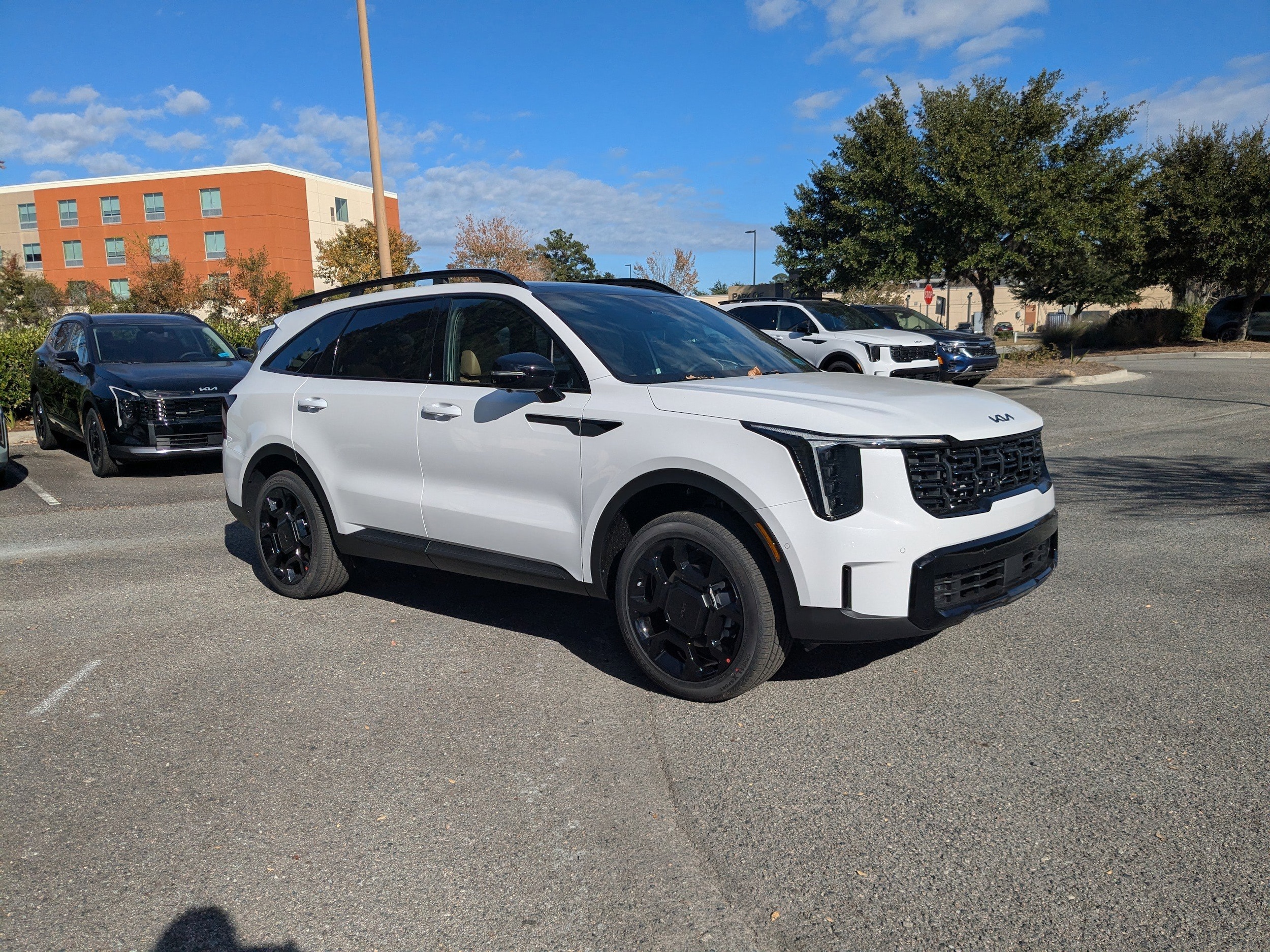 2026 Kia Sorento X-Line SX Prestige's photo