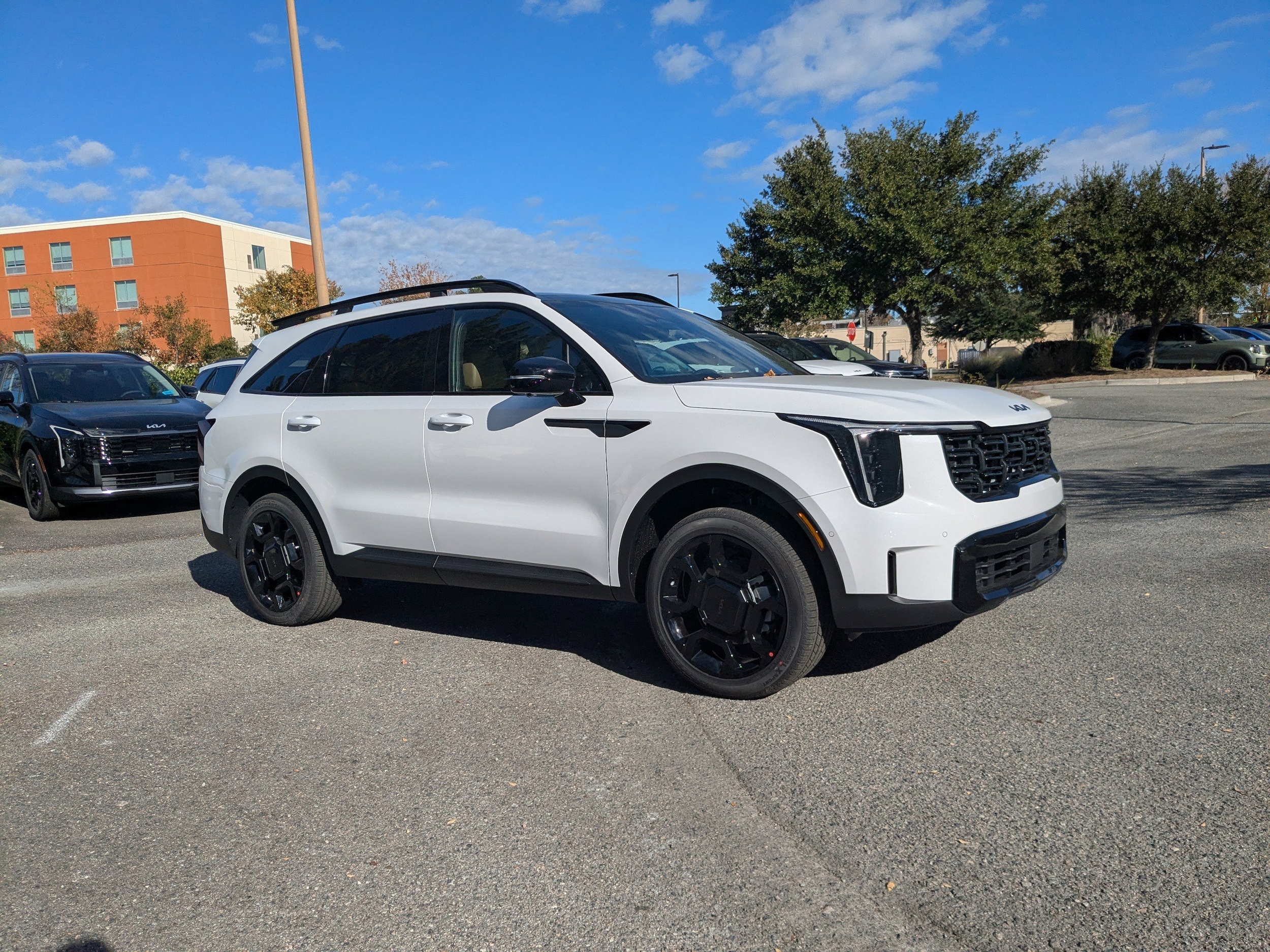 2026 Kia Sorento X-Line SX Prestige's photo