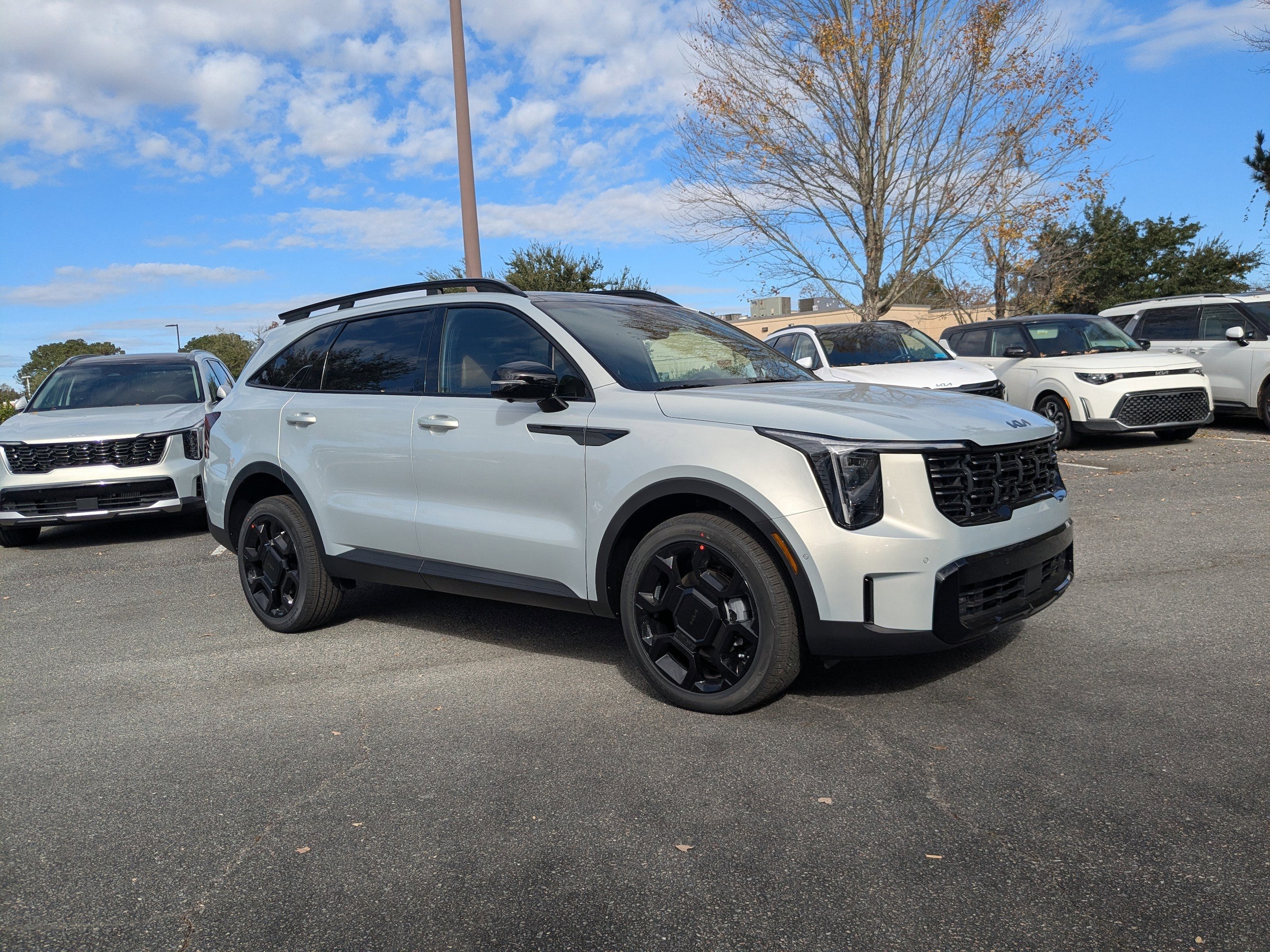 2026 Kia Sorento X-Line SX Prestige's photo