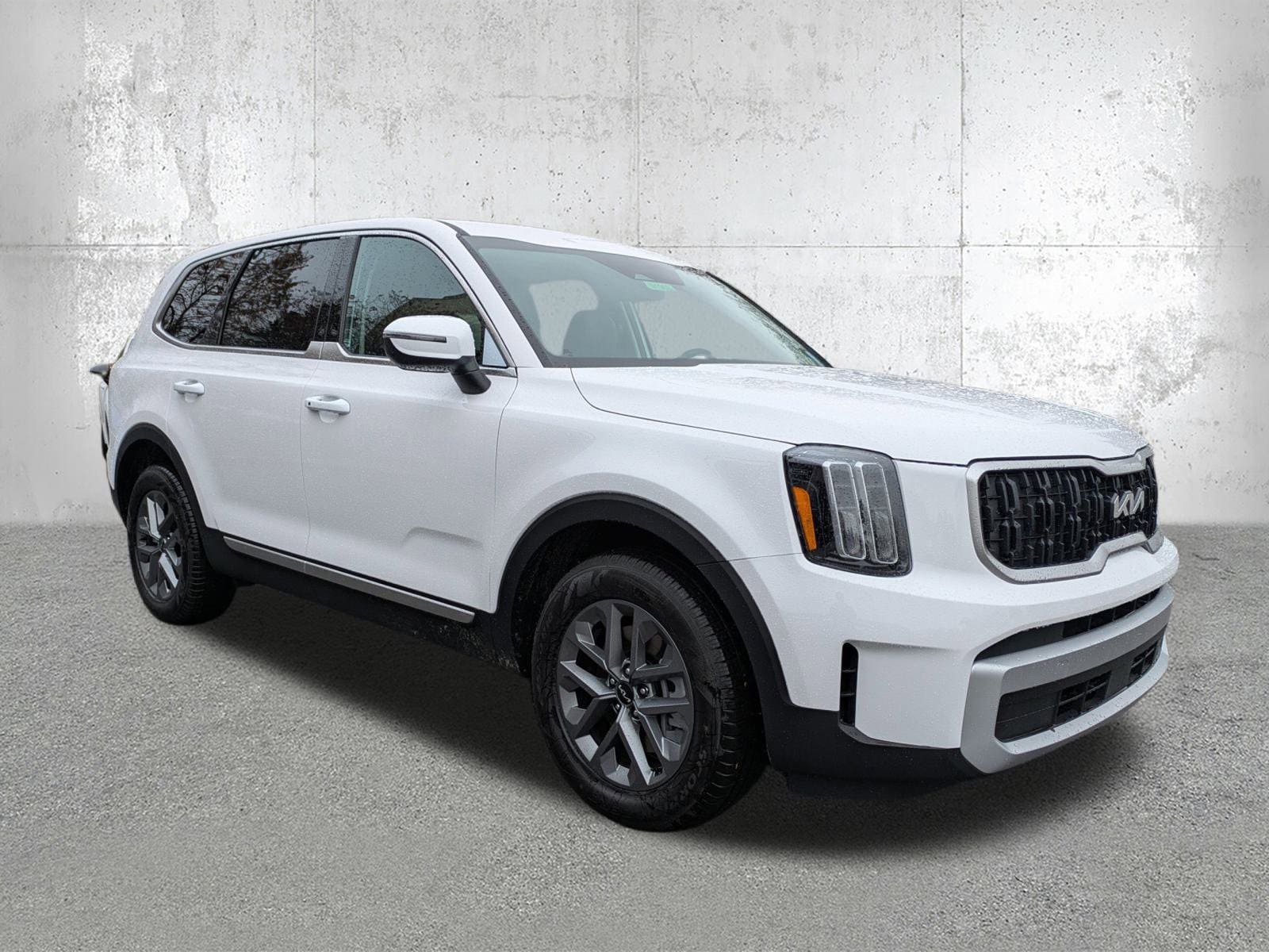 2025 Kia Telluride LX's photo