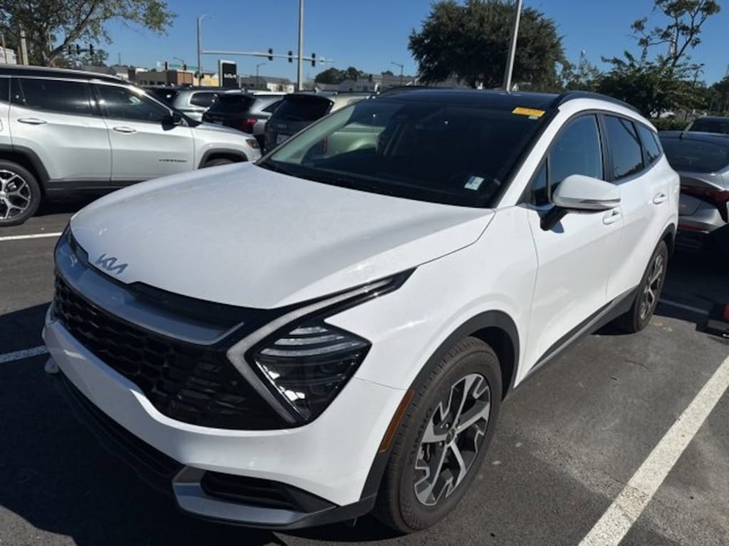 Used 2025 Kia Sportage EX SUV