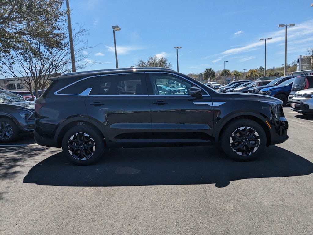 New 2026 Kia Sorento S SUV