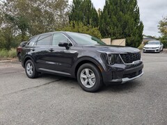 2026 Kia Sorento LX SUV