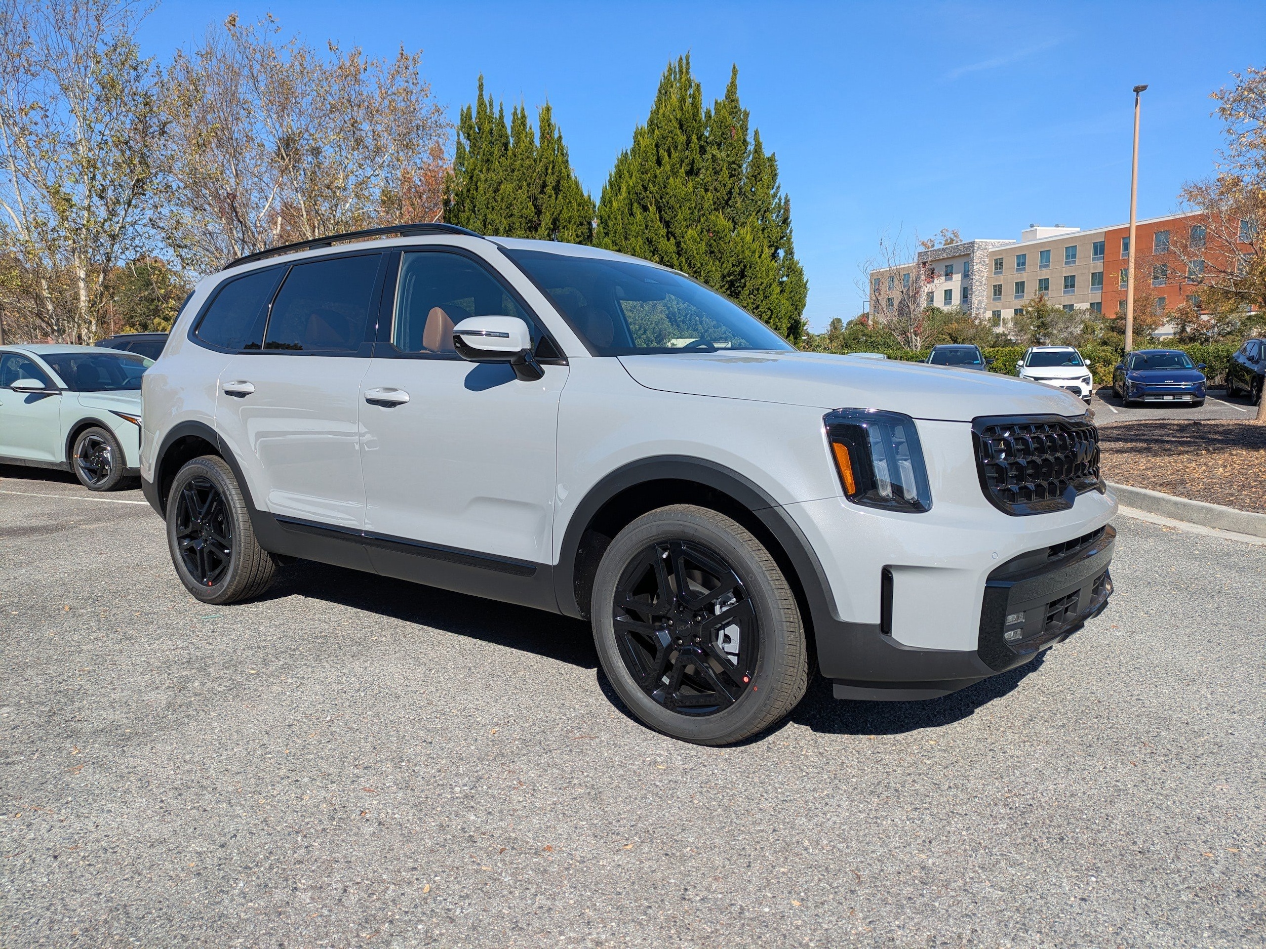 2025 Kia Telluride SX Prestige X-Line's photo
