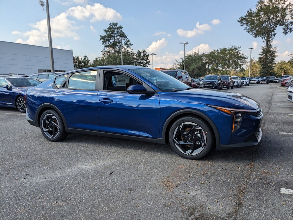 New 2025 Kia K4 EX Sedan