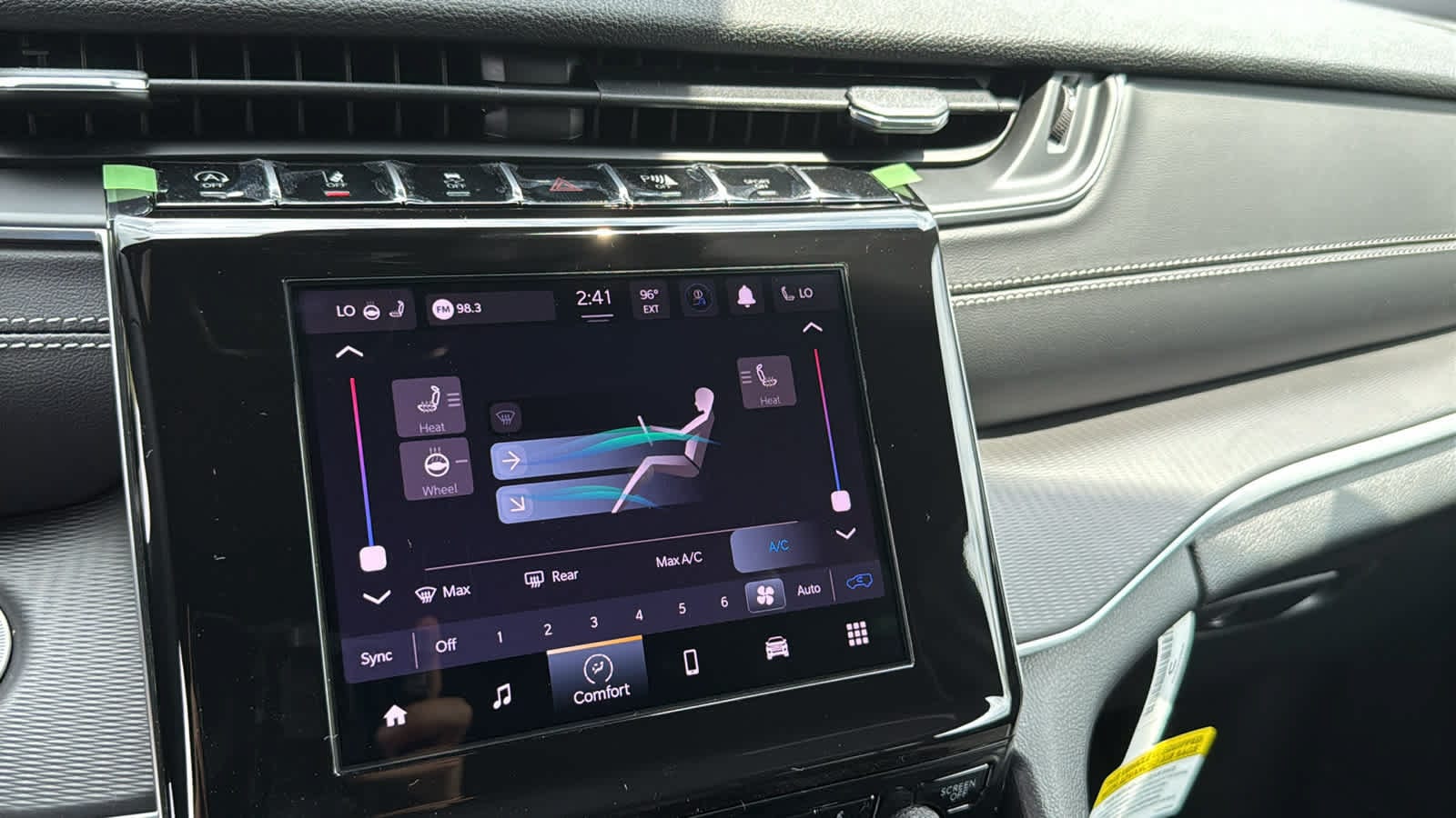2026 Jeep Grand Cherokee Laredo - Photo 15