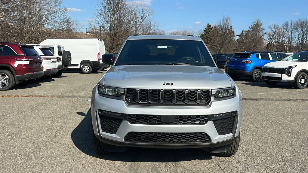 New 2026 Jeep Grand Cherokee Laredo Altitude Laredo Altitude 4x4