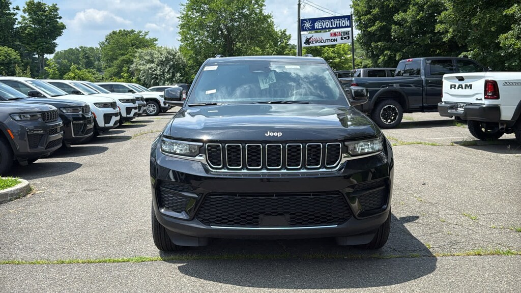 New 2026 Jeep Grand Cherokee Laredo X Laredo X 4x4